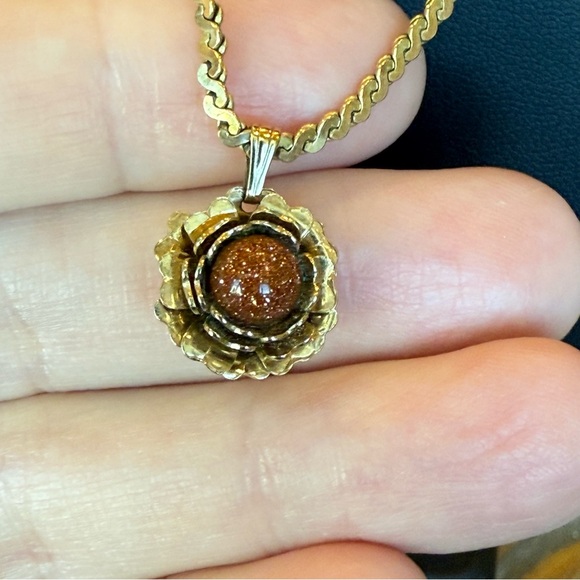 Vintage Gold Filled Goldstone Dainty Pendant Necklace 20” GF serpentine chain - Picture 3 of 9